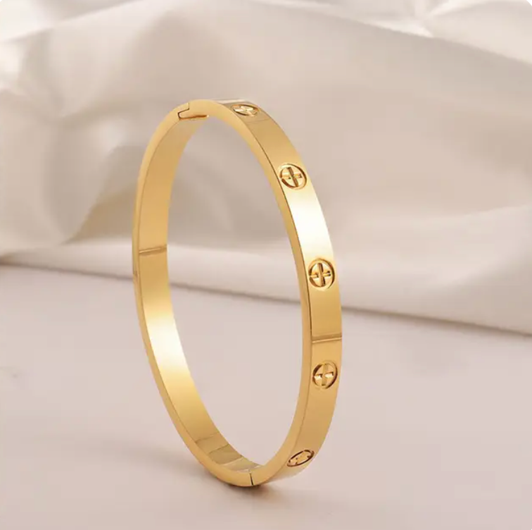 Karti™ Love Bracelet